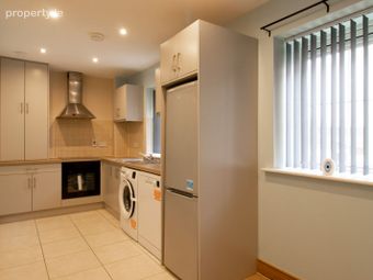 65 De Vesci Court, Fairgreen, Portlaoise, Co. Laois - Image 4