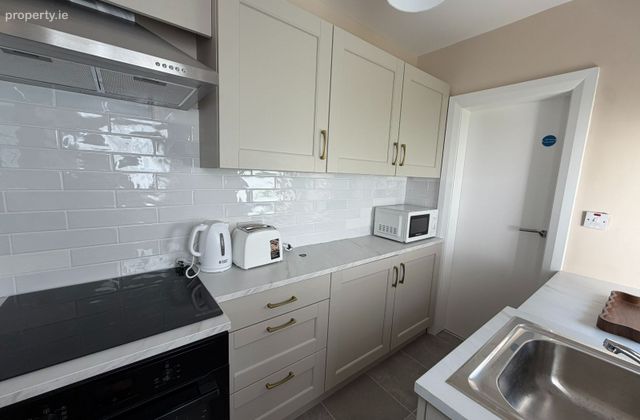 Botanic Road, Dublin 9, Drumcondra, Dublin 9 - Click to view photos