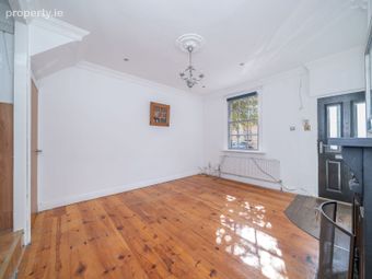15 Warrenmount Place, South Circular Road, Dublin 8 - Image 4