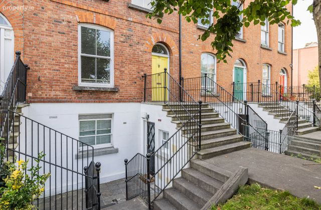 29 Dorset Square, Gardiner Street Upper, Dublin 1 - Click to view photos