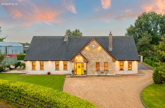Capella House, Clownings, Newbridge, Co. Kildare, Corbally, Co. Kildare - Click to view photos