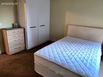Apartment, Block A, Earls Court, Reuben Street, Dublin 8 - Image 4