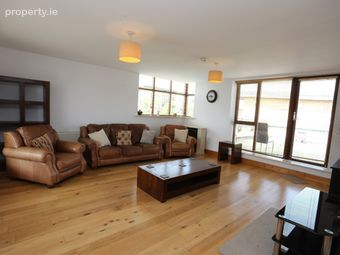 Castlegate Mews, Lucan, Co. Dublin