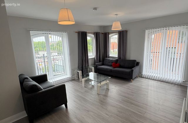 3 Bed Apartment, The New Maltings, Block D, Watling Street, Dublin 8 - Click to view photos
