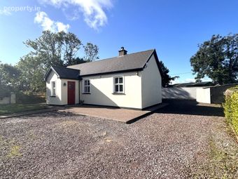 The Cottage, Knocknahowla More, Belgooly, Oysterhaven, Co. Cork - Image 2