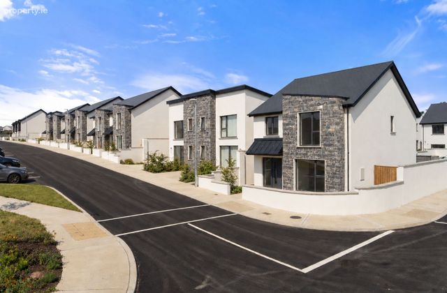 The Paddocks Coolcotts, Wexford Town, Co. Wexford - Click to view photos