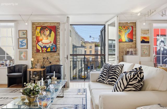 3 The Granary, 20 Temple Lane South, Temple Bar, Dublin 2 - Click to view photos