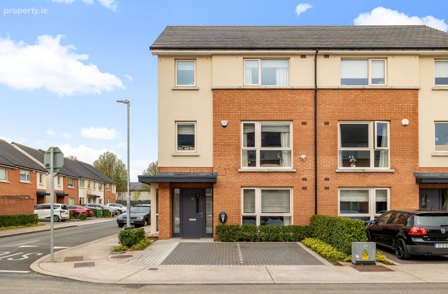 22 Saint Josephs Avenue, Clonsilla, Dublin 15 - Click to view photos