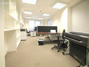 Hyde Square, 654 South Circular Road, Saint James, Dublin 8, Dublin 8 - Image 3