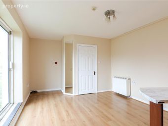 2 Madeira Island House, Mill Street, Galway City Centre, Galway, Galway City Centre, Co. Galway - Image 4