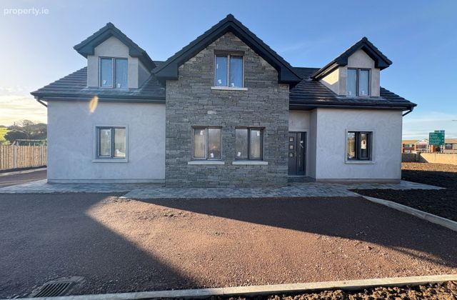 9 Hawthorn Place, Laharn, Killorglin, Co. Kerry - Click to view photos