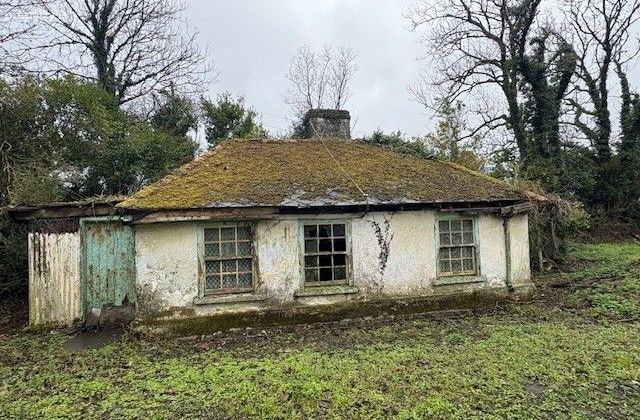 Monreel North, Ennistymon, Co. Clare - Click to view photos