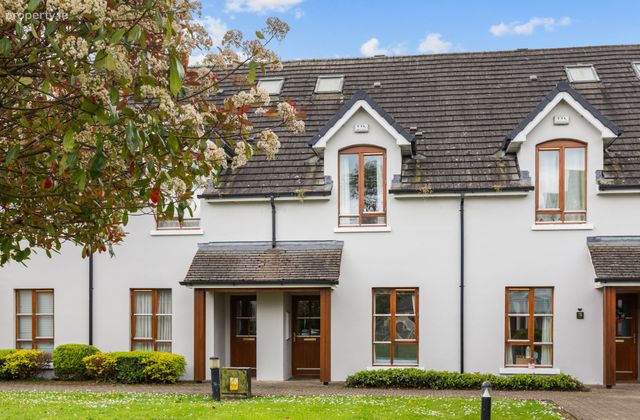 11 Heyward Mews, Roganstown, Swords, Co. Dublin, Sandyhill, Co. Dublin - Click to view photos