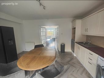 7a Mcdaniels Apartments, Brittas Bay, Co. Wicklow, Ardanairy, Co. Wicklow