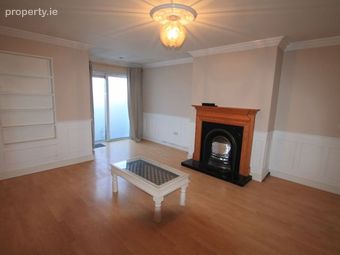26 Larkfield Place, Lucan, Lucan, Co. Dublin - Image 4
