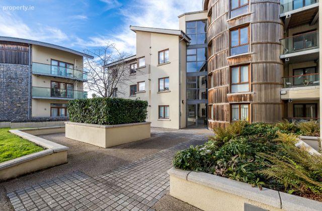 70 Block 5a, The Casino, Dublin Road, Malahide, Co. Dublin - Click to view photos