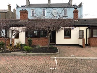8 Martello woods, Dublin 4