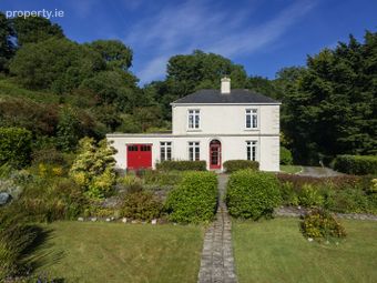 Lake View, Aghatubrid, Glandore, Glandore, Co. Cork