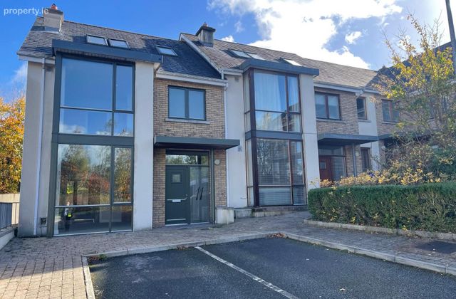 11 Castlehill, Bennettsbridge Road, Kilkenny, Co. Kilkenny - Click to view photos