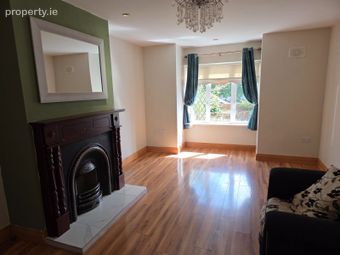10 Pynes Valley, Ballyvolane, Dillons Cross, Co. Cork - Image 4