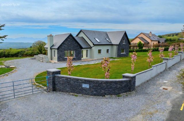 Garraun, Firies, Co. Kerry - Click to view photos