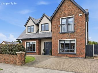 35 Hazelbrook, Kinsealy Lane, Malahide, Co. Dublin