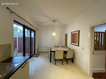 The Courtyard, Woodville, Glanmire, Co. Cork - Image 4