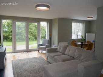Oak Glade Court, Naas, Co. Kildare