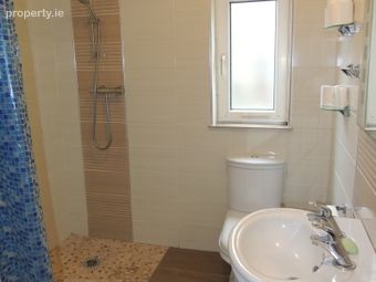Apt 1 , Gentian Villas (uofg), Kingston, Co. Galway - Image 5