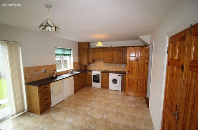 Glencree, Newport, Co. Tipperary - Click to view photos