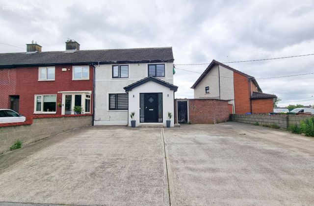 42 Plunkett Green, Dublin 11, Finglas, Dublin 11 - Click to view photos