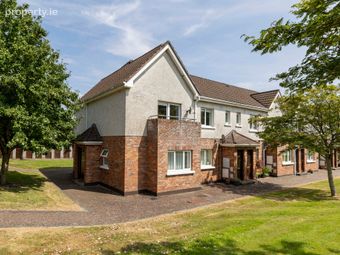 10 The Courtyard, Dunshaughlin, Co. Meath, Dunshaughlin, Co. Meath - Image 3