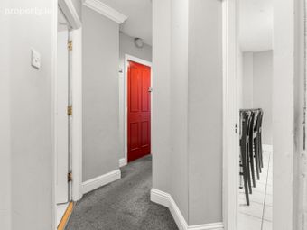 Apartment 4, 7 Anglesea Street, Temple Bar, Dublin 2 - Image 4