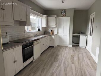 Hillview House, Cullaun, Knock, Roscrea, Co. Tipperary, Knock, Co. Tipperary - Image 4