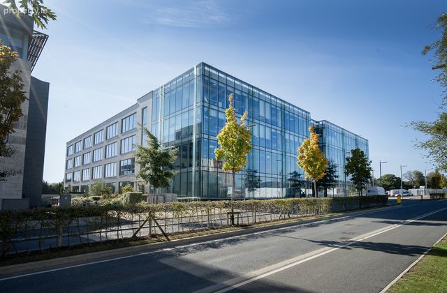 Mater Private, Building 11, Cherrywood, Co. Dublin - Click to view photos