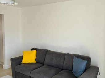 6 Tullaskeagh Square, Roscrea, Roscrea, Co. Tipperary - Image 2