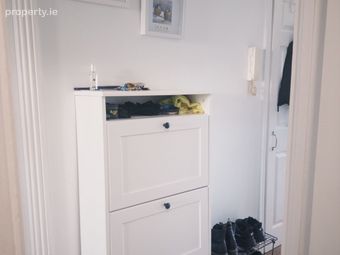 Apartment 30, The Mill, Weaver's Square, Dublin 8 - Image 5
