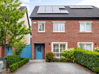 4 Shackleton Grove, Lucan, Co. Dublin, Lucan, Co. Dublin
