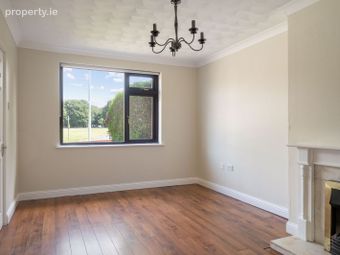 11 Woodford Road, Dublin 22, Clondalkin, Dublin 22 - Image 5