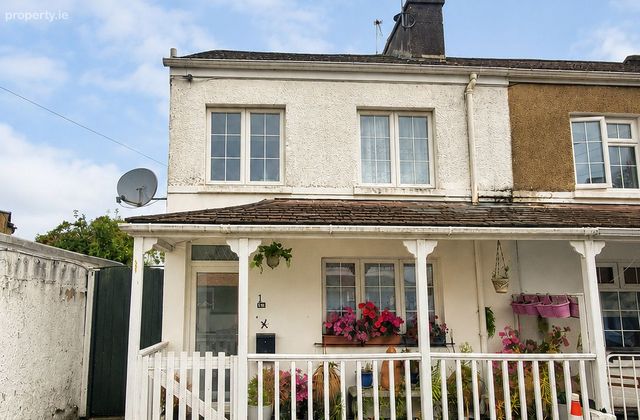 Woodside, 1 Saint Bridget's Avenue, New Street, South Circular Road, Co. Limerick - Click to view photos