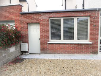 23 Woodbine Park, Booterstown, Co. Dublin - Image 2
