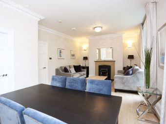 Apartment, Pembroke Hall, Ballsbridge, Dublin 4 - Image 4