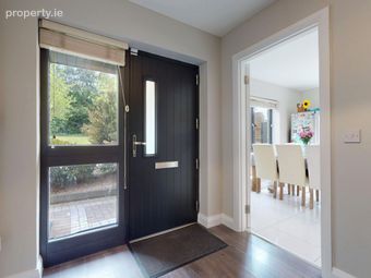 3 Elder Heath Avenue (2 Large Attic Rooms Plus Studio), Kiltipper, Dublin 24 - Image 2
