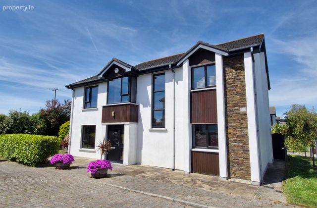18 Clearwater Cove, Rosslare Strand, Co. Wexford - Click to view photos