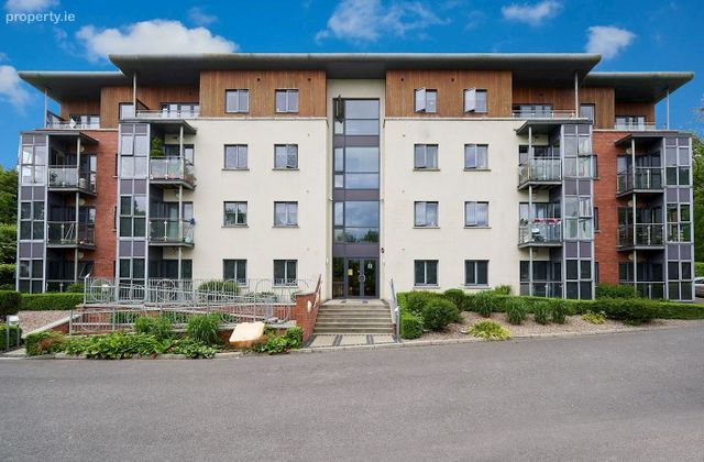 Apartment 3, Block B, Farnham Court, Cavan, Co. Cavan - Click to view photos