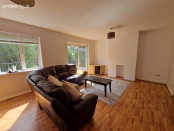 67 Heathervue, Glanmire, Riverstown, Co. Cork - Image 3