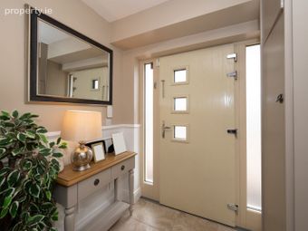 32 Farm Green, Manor Farm, Lehenaghmore, Co. Cork - Image 4