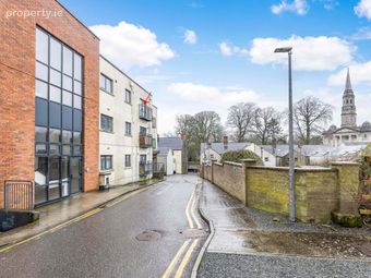 22 Johnston Court, Church Street, Cavan, Cavan, Co. Cavan - Image 2