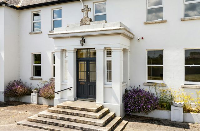 Chantry House, Paulstown, Kilkenny, Paulstown, Co. Kilkenny - Click to view photos