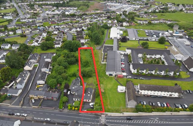 No 1 Daffitts Terrace, Castlebar, Co. Mayo - Click to view photos